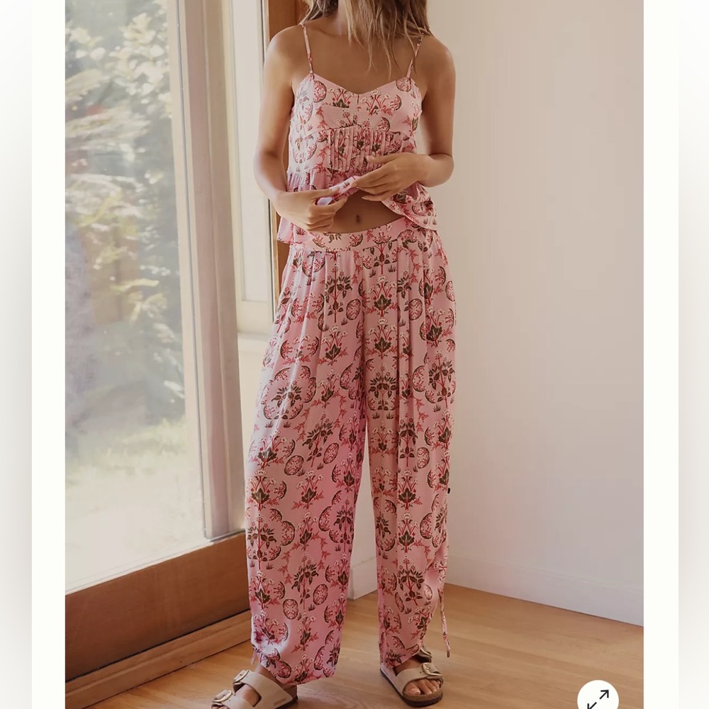 Anthropologie Silky Wide Leg Harem Pants Pajama Loungewear Bottoms Size XS - Picture 4 of 12